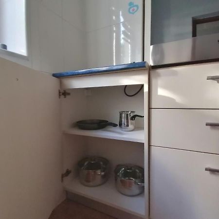 Mara Studio Apartment Constanta Bagian luar foto